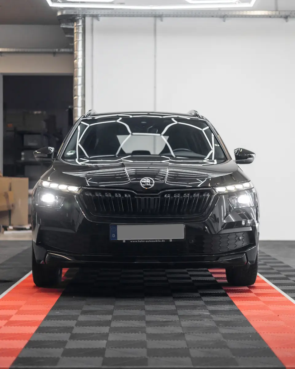 Strahlender Skoda nach Leasingaufbereitung in Stuttgart
